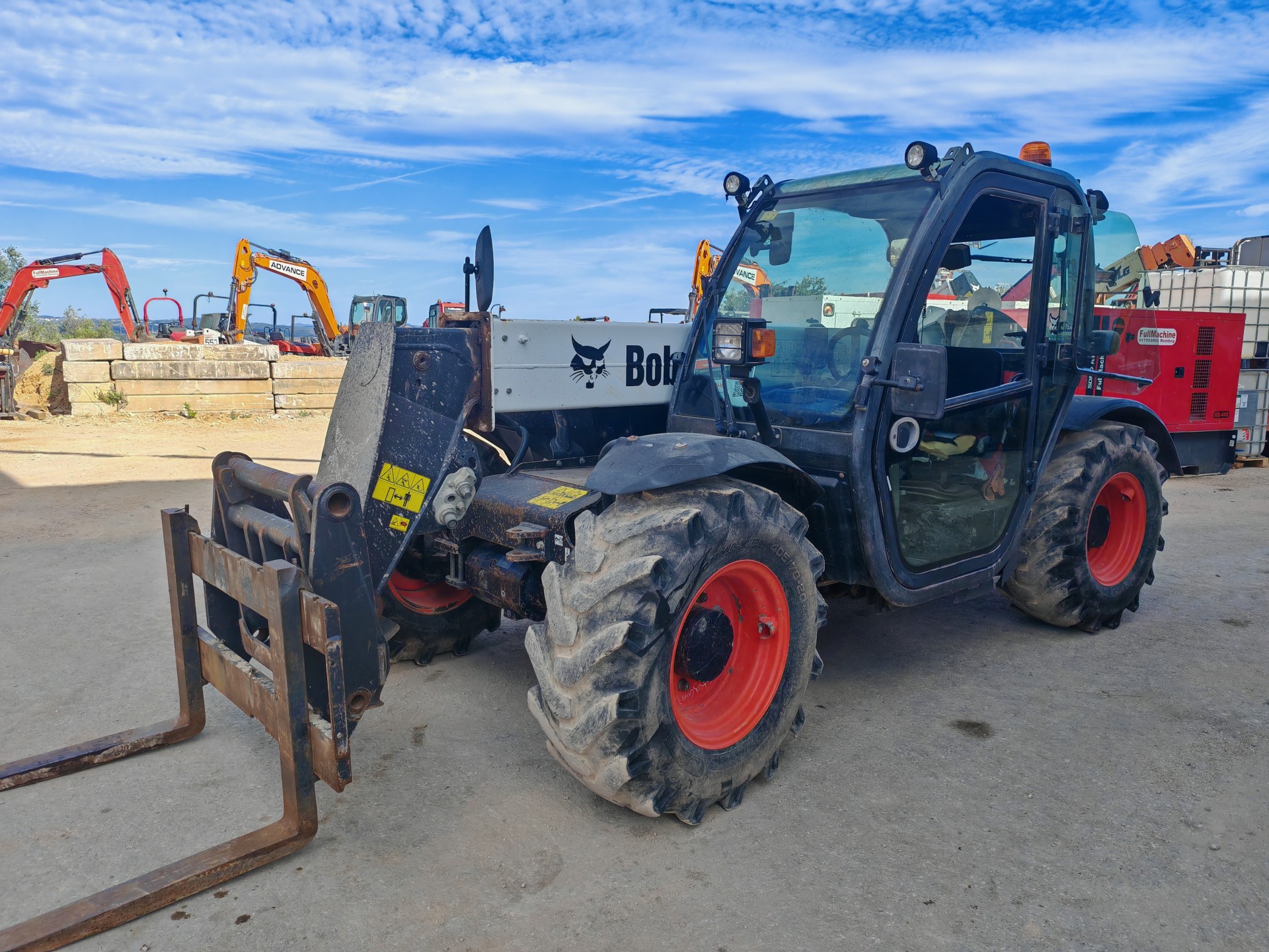 Empilhador Telescopico 4x4 